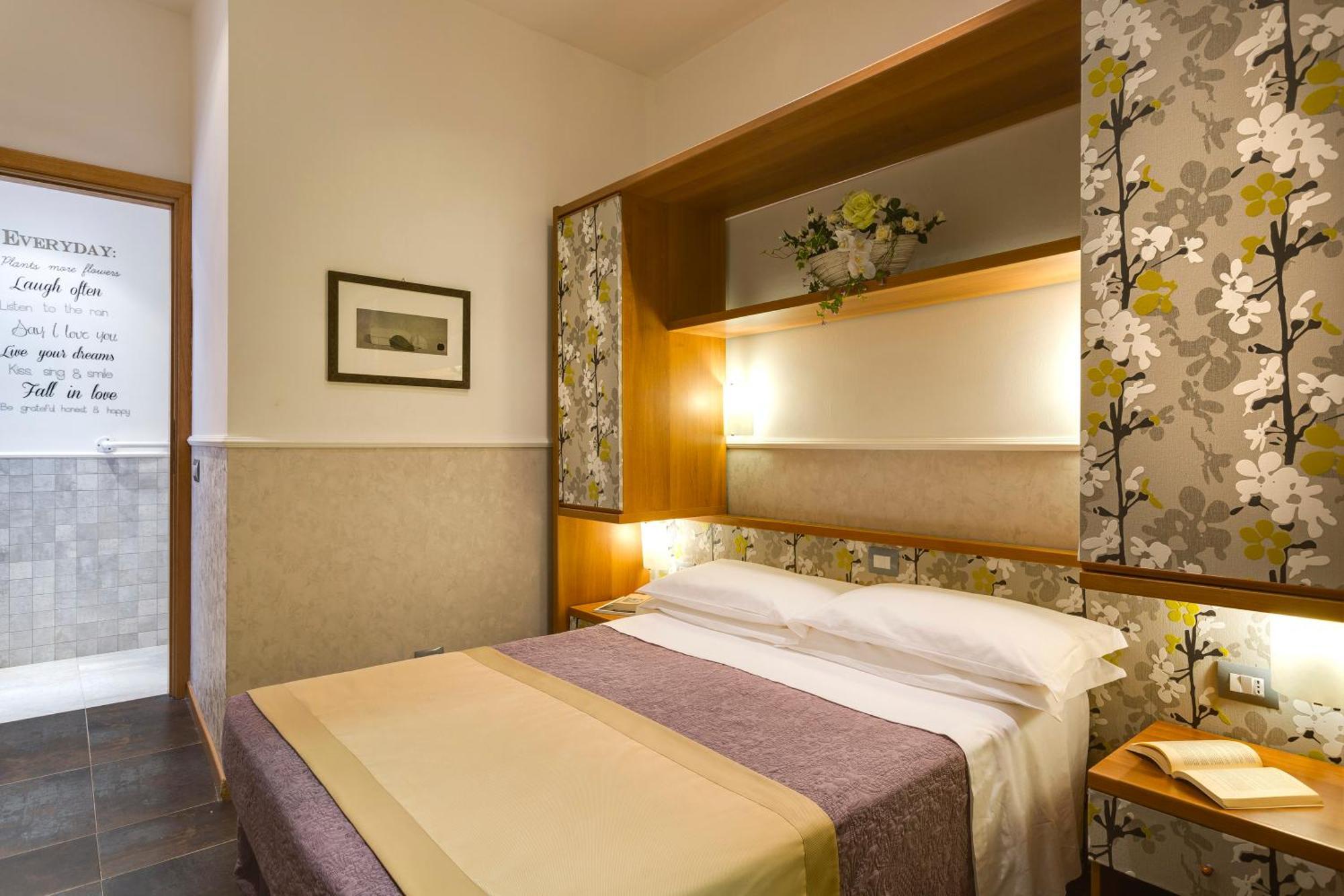 Small Double Room,1209424966:JPEG